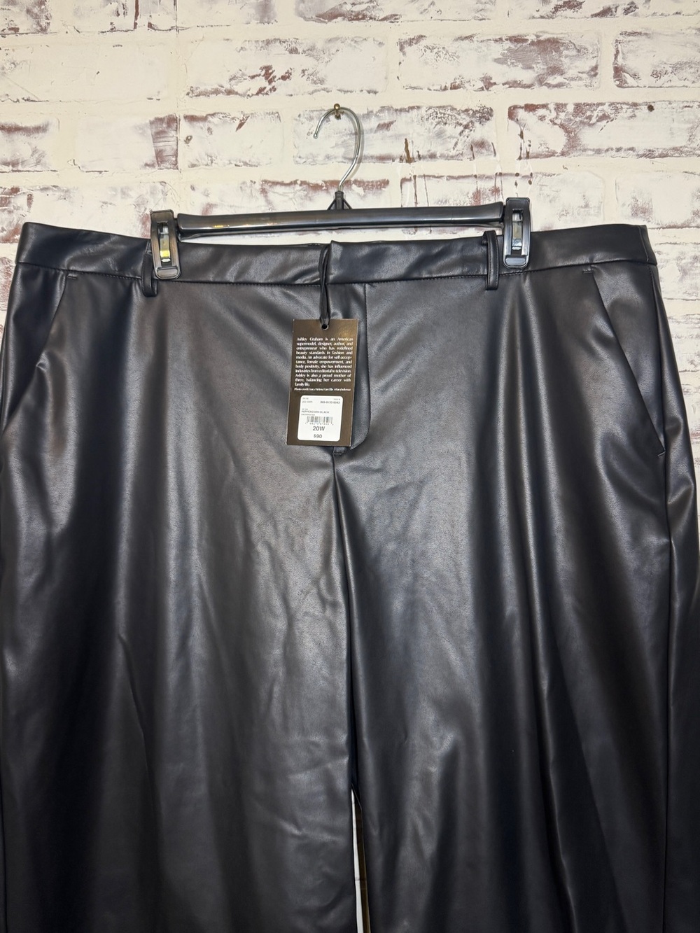 🖤 NWT Ashley Graham Plus Size Faux Leather Wide Leg Trouser Pants 20W, 24W, 26W - Picture 6 of 7